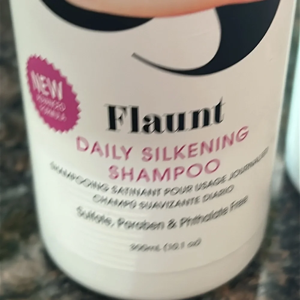 Beauty Pin Ups Professional Shampoo & Conditioner Haircare Set NEW